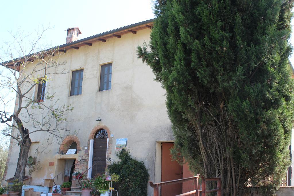 Bio Agriturismo Podere Pretoia San Gimignano Exterior photo